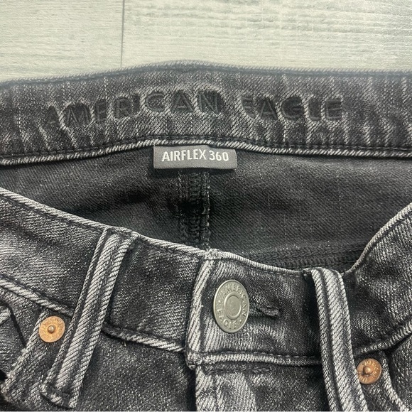 American Eagle Outfitters Mens 28x30 Airflex 360 Skinny Distressed Black Jeans - Picture 6 of 8